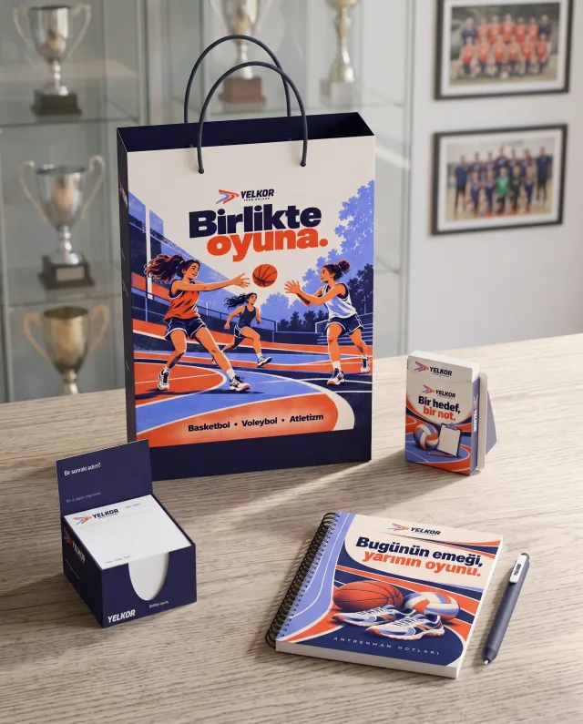Spor Kulübü: örnek firmanın logolu seti kendi işyerinde